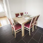 شقة فيرينفونونغ ألبي